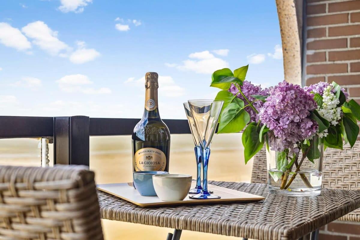 Huswell - Studio With Great Sea View On Terrace クノック・ヘイスト エクステリア 写真